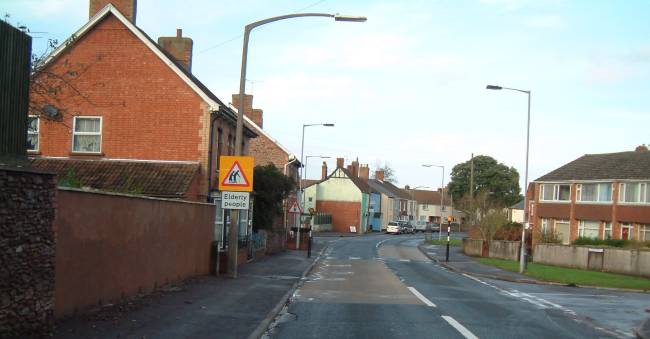 Fore street 2002 - Click for c1943 view